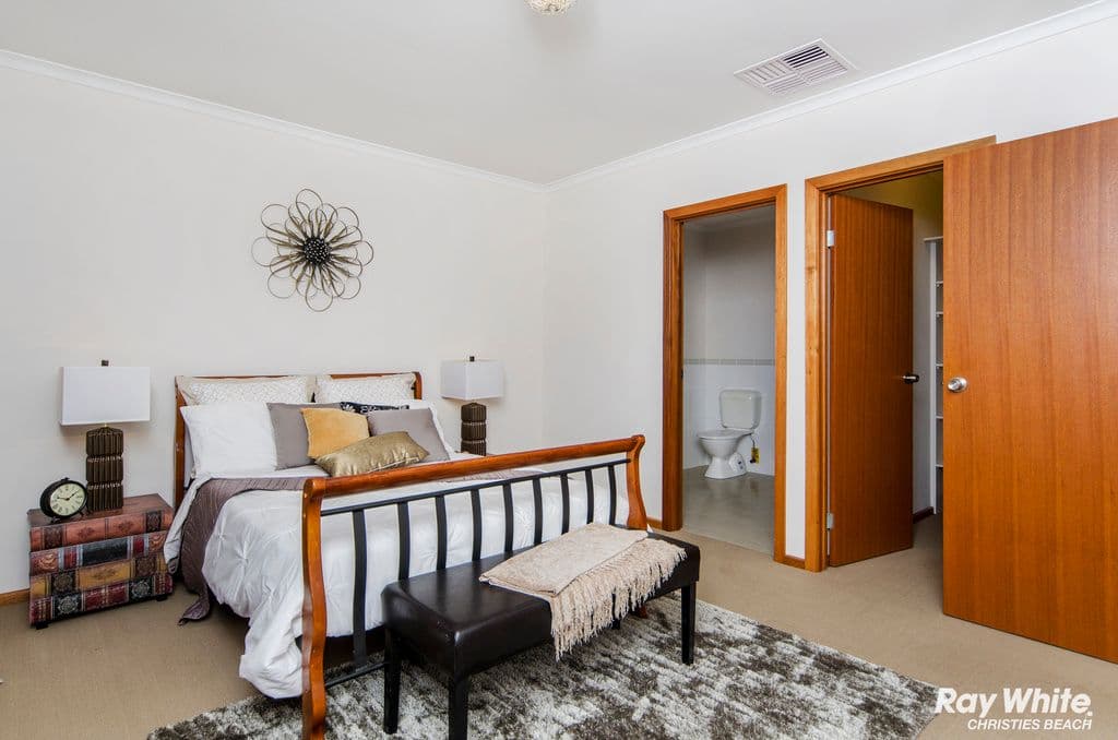 33 Lighthouse Terrace, Seaford Meadows SA 5169, Seaford Meadows - Thumbnail 7