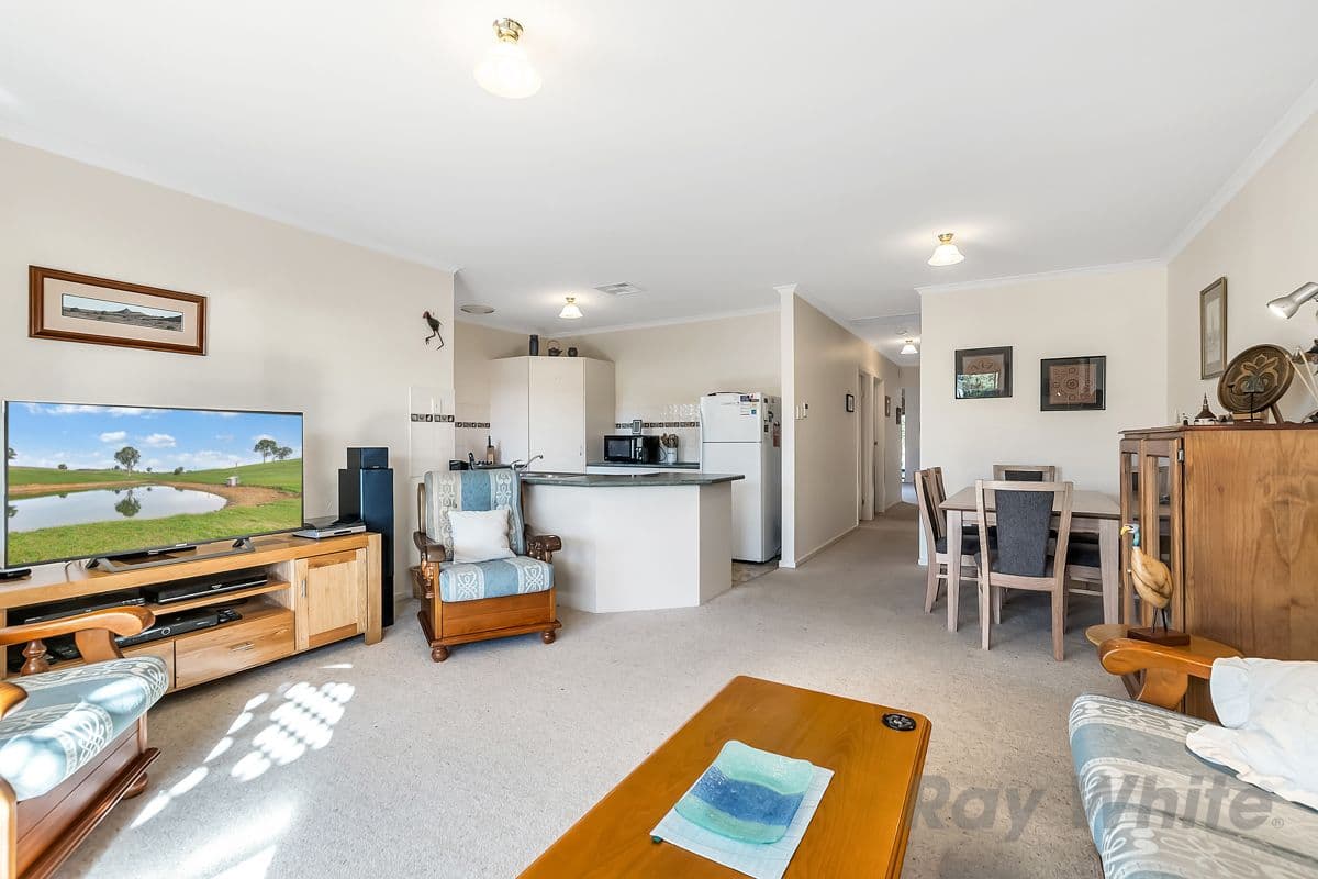 2A Orkney Avenue, Marion SA 5043, Marion - Thumbnail 4