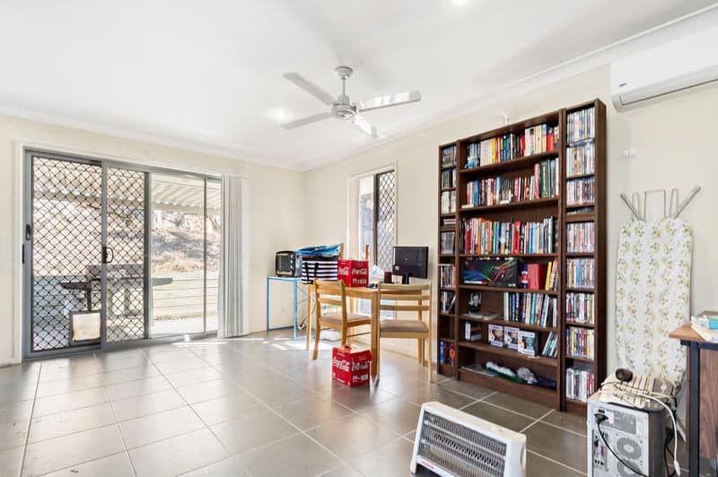 4 Doogal Court, Redbank Plains - Thumbnail 7