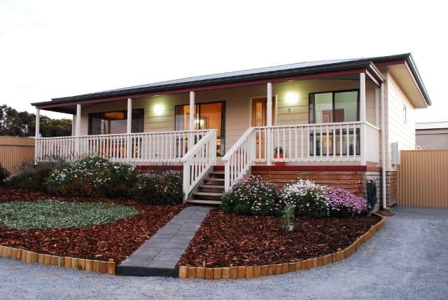 9 O'Loughlin Terrace, PORT NEILL SA 5604, Port Neill - Image 1