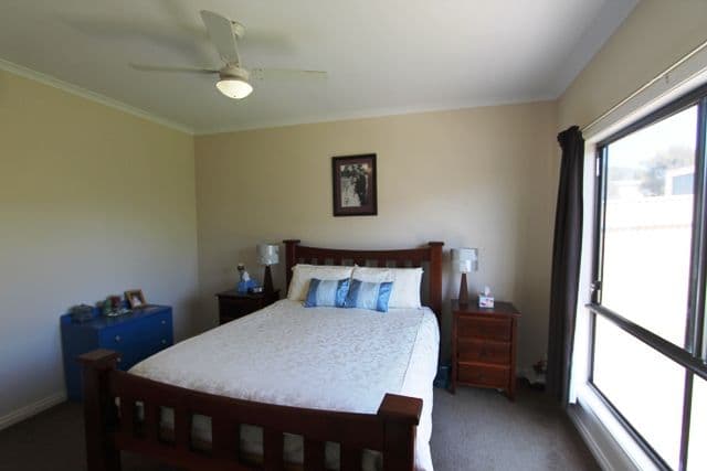9 O'Loughlin Terrace, PORT NEILL SA 5604, Port Neill - Thumbnail 4