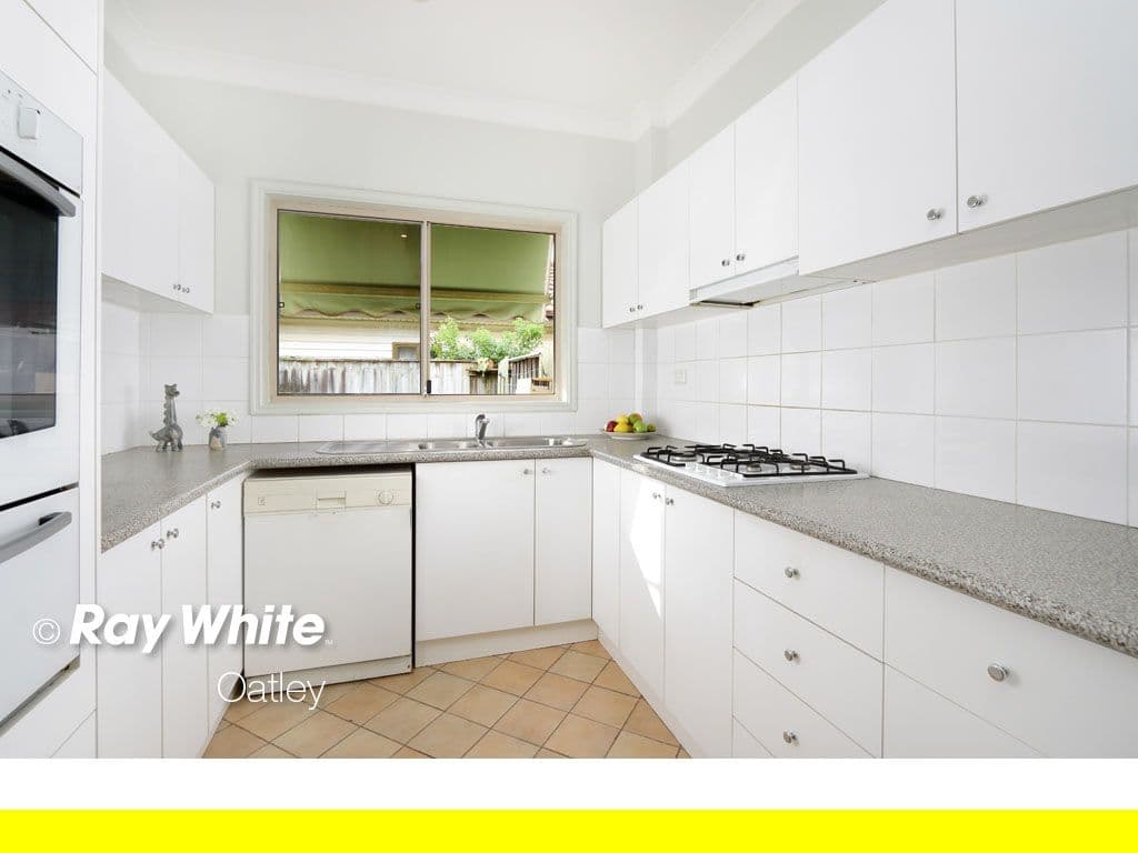 11 Blanche Street, Oatley NSW 2223, Oatley - Thumbnail 5