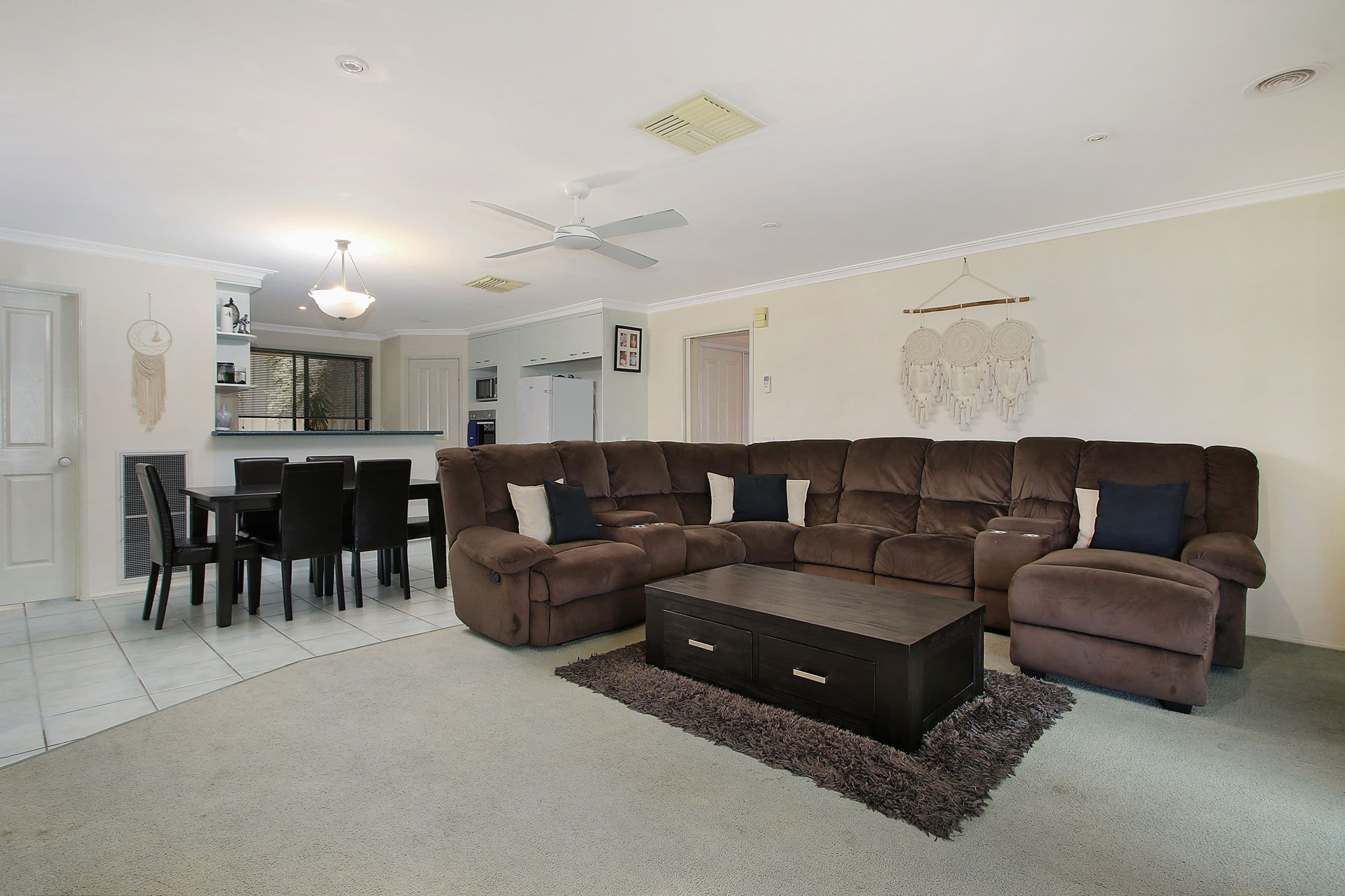 251 Desmond Street, Lavington NSW 2641, Lavington - Thumbnail 3