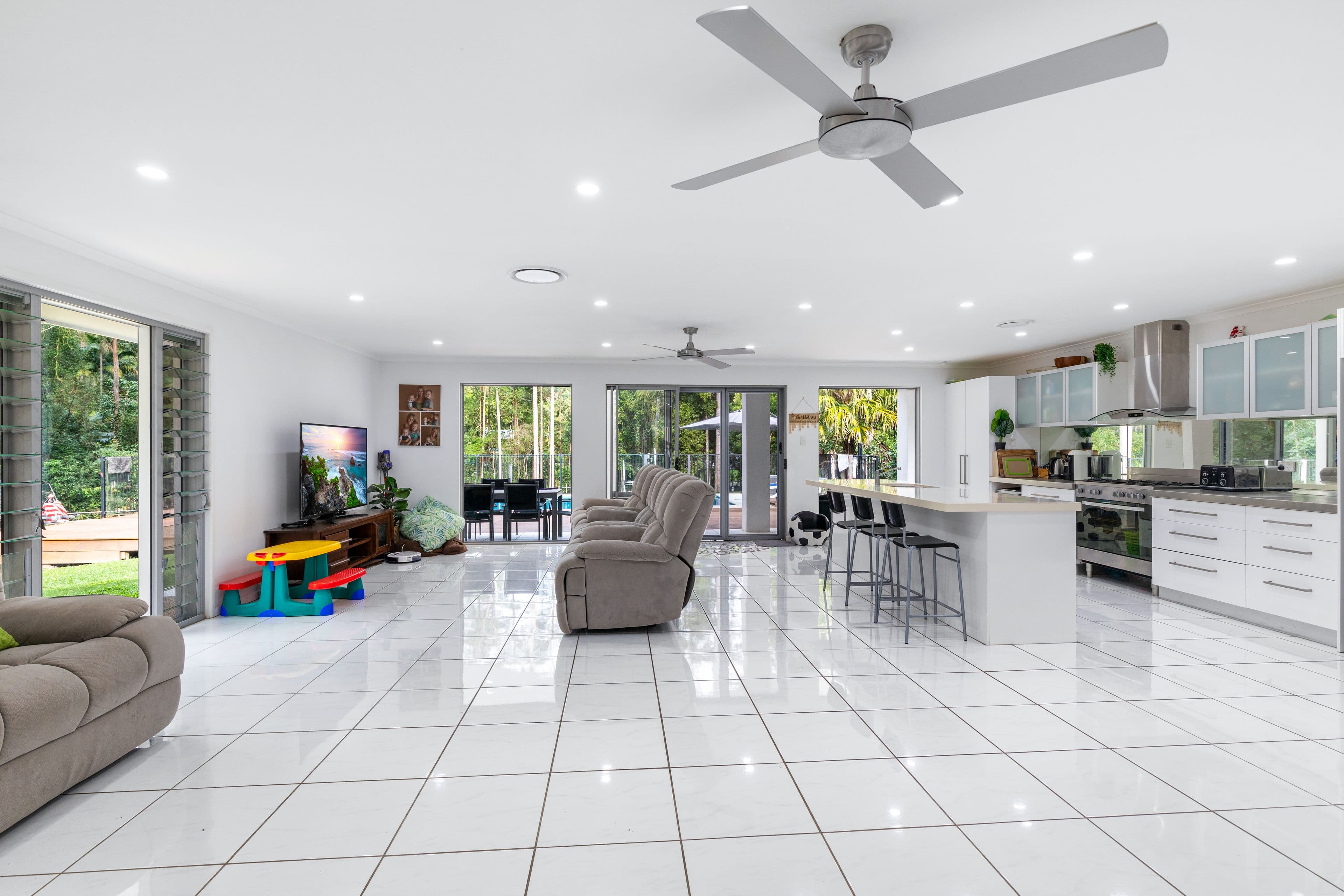 52 De Zen Road, Palmview QLD 4553, Palmview - Thumbnail 5