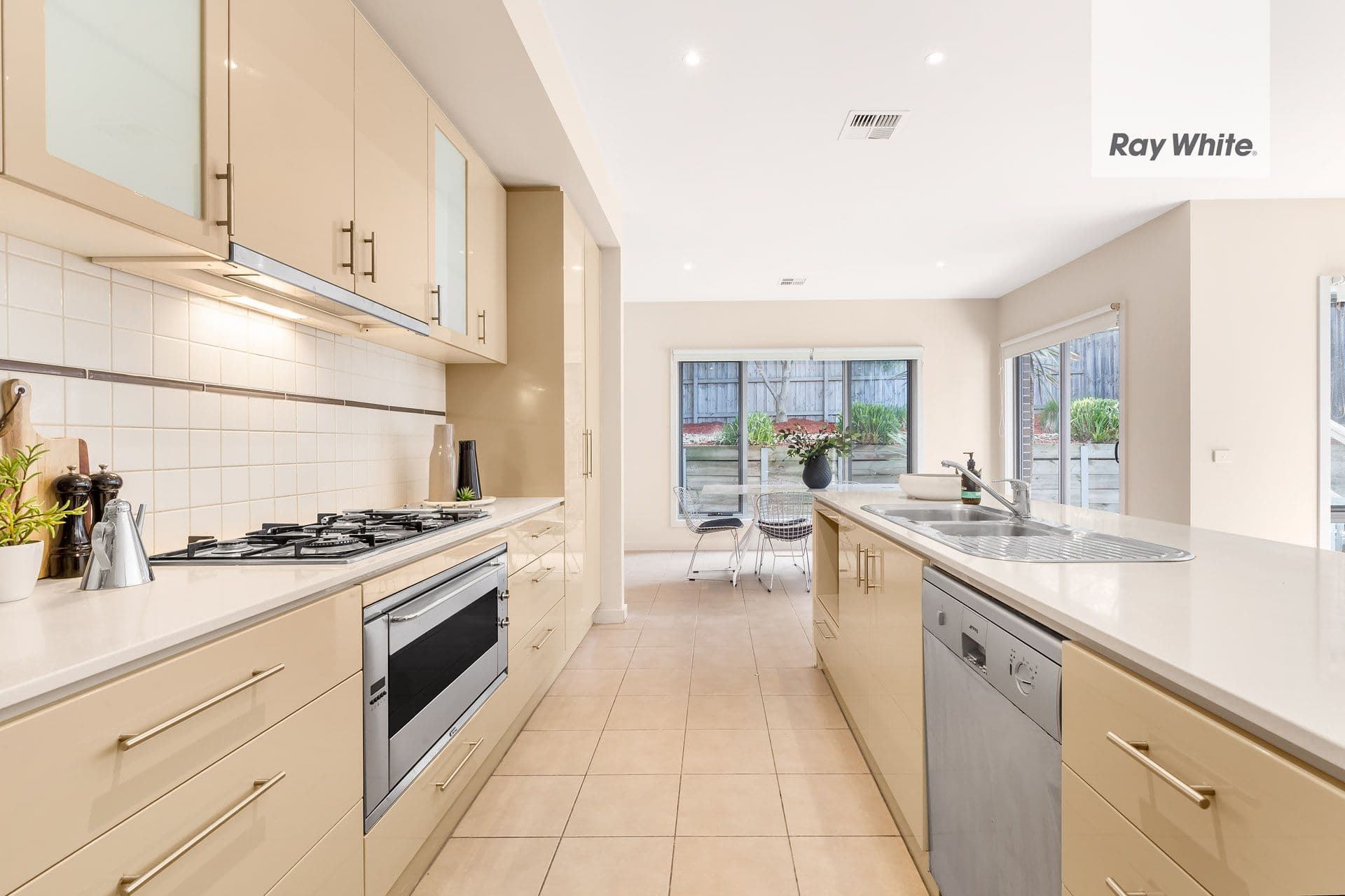 12/97 Raleigh Road, Maribyrnong - Thumbnail 2
