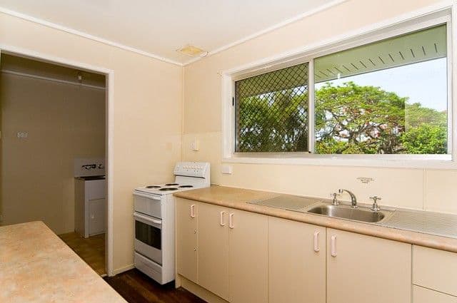 14 Fitchett Street, GOODNA QLD 4300, Goodna - Thumbnail 8