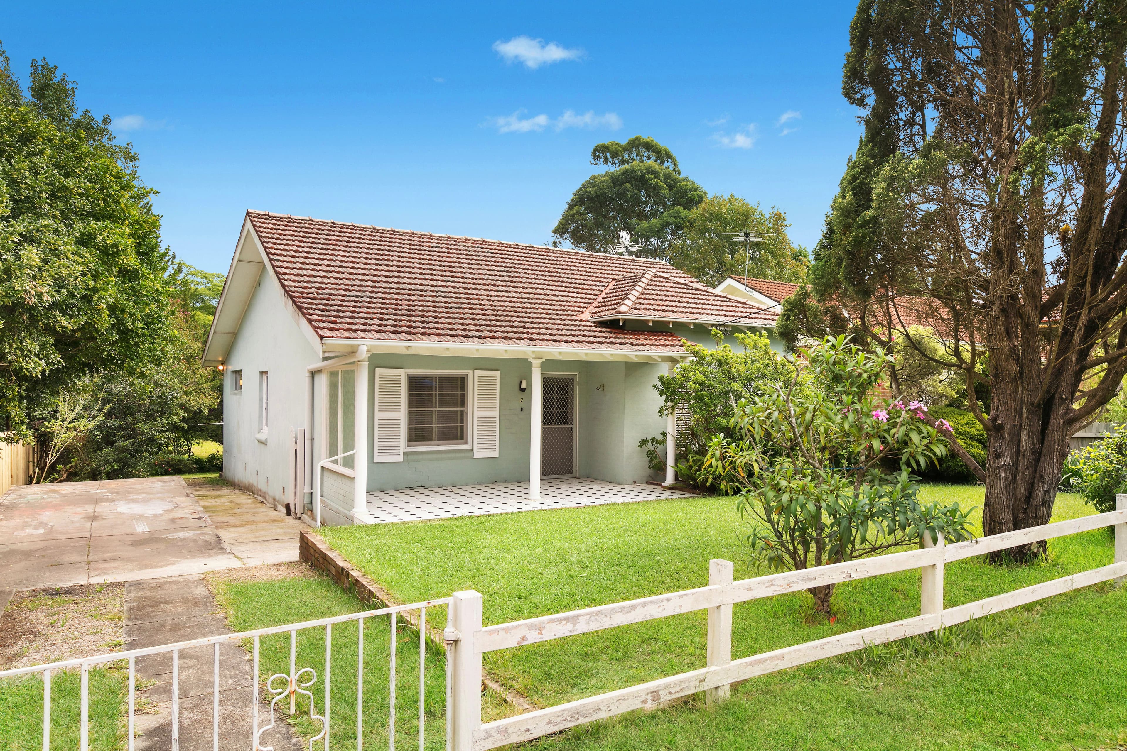 19 Wentworth Avenue, Waitara - Image 1