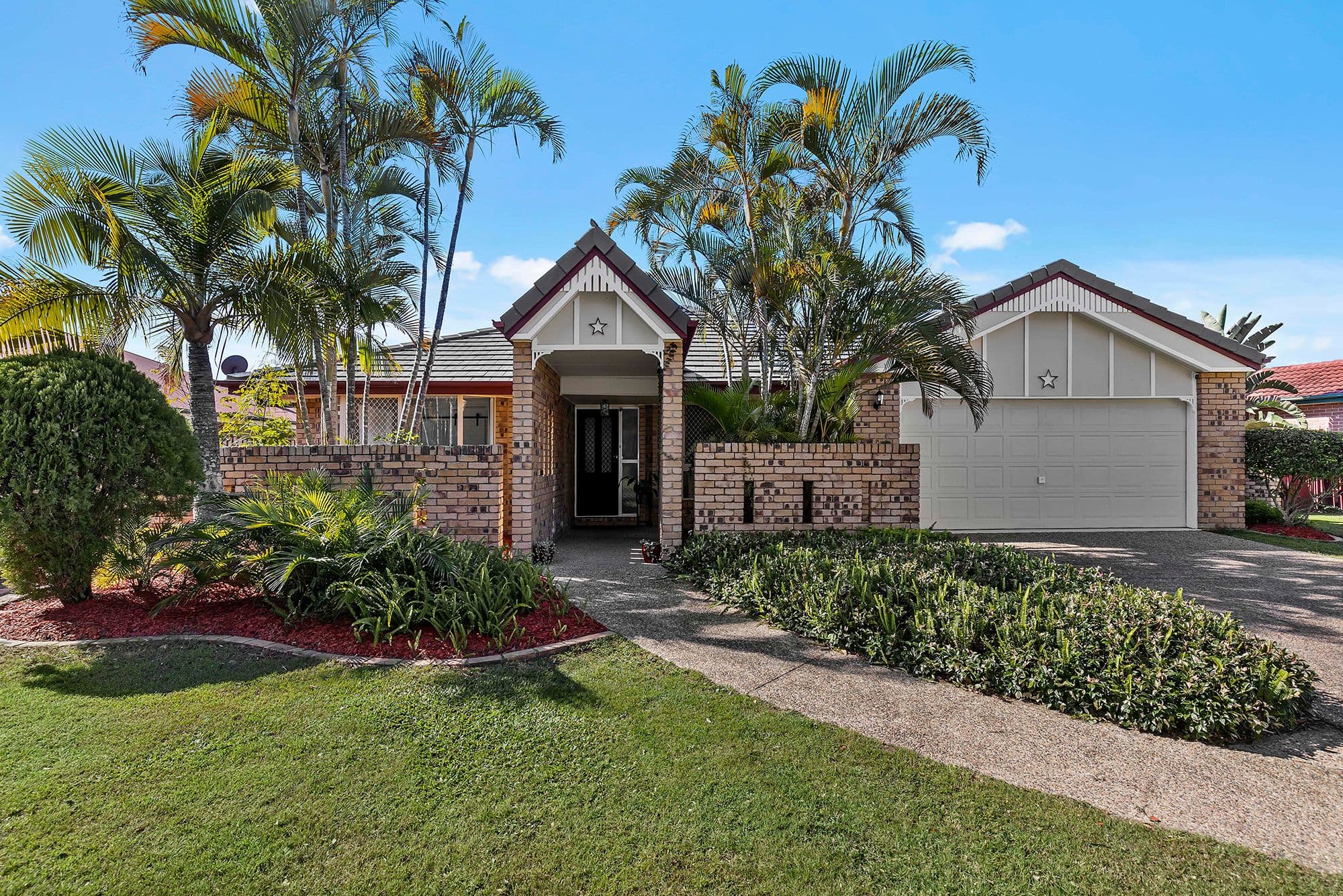 40 Coolabah Crescent, Bridgeman Downs QLD 4035, Bridgeman Downs - Thumbnail 2