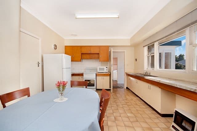 24 Aitkins Road, WARRNAMBOOL VIC 3280, Warrnambool - Thumbnail 3