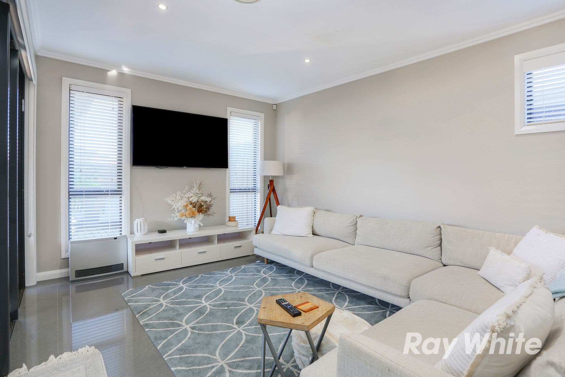 10 Binyang Avenue, Glenmore Park NSW 2745, Glenmore Park - Thumbnail 5