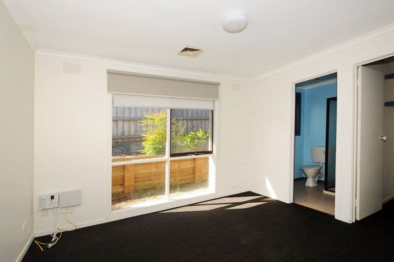 2 Kildare Court, Frankston VIC 3199, Frankston - Thumbnail 2