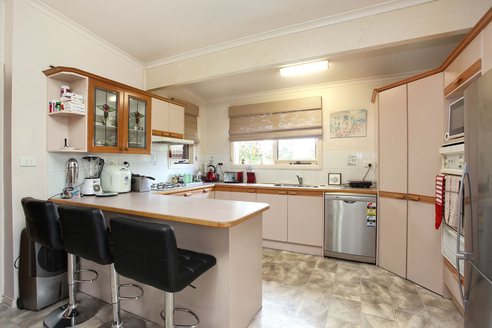 11 Rosscommon Place, SEABROOK VIC 3028, Seabrook - Thumbnail 5