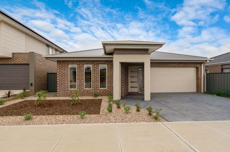 4 Muir Way, MERNDA VIC 3754, Mernda - Image 1