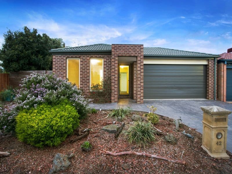 42 Clifton Grove, Carrum Downs VIC 3201, Carrum Downs - Image 1