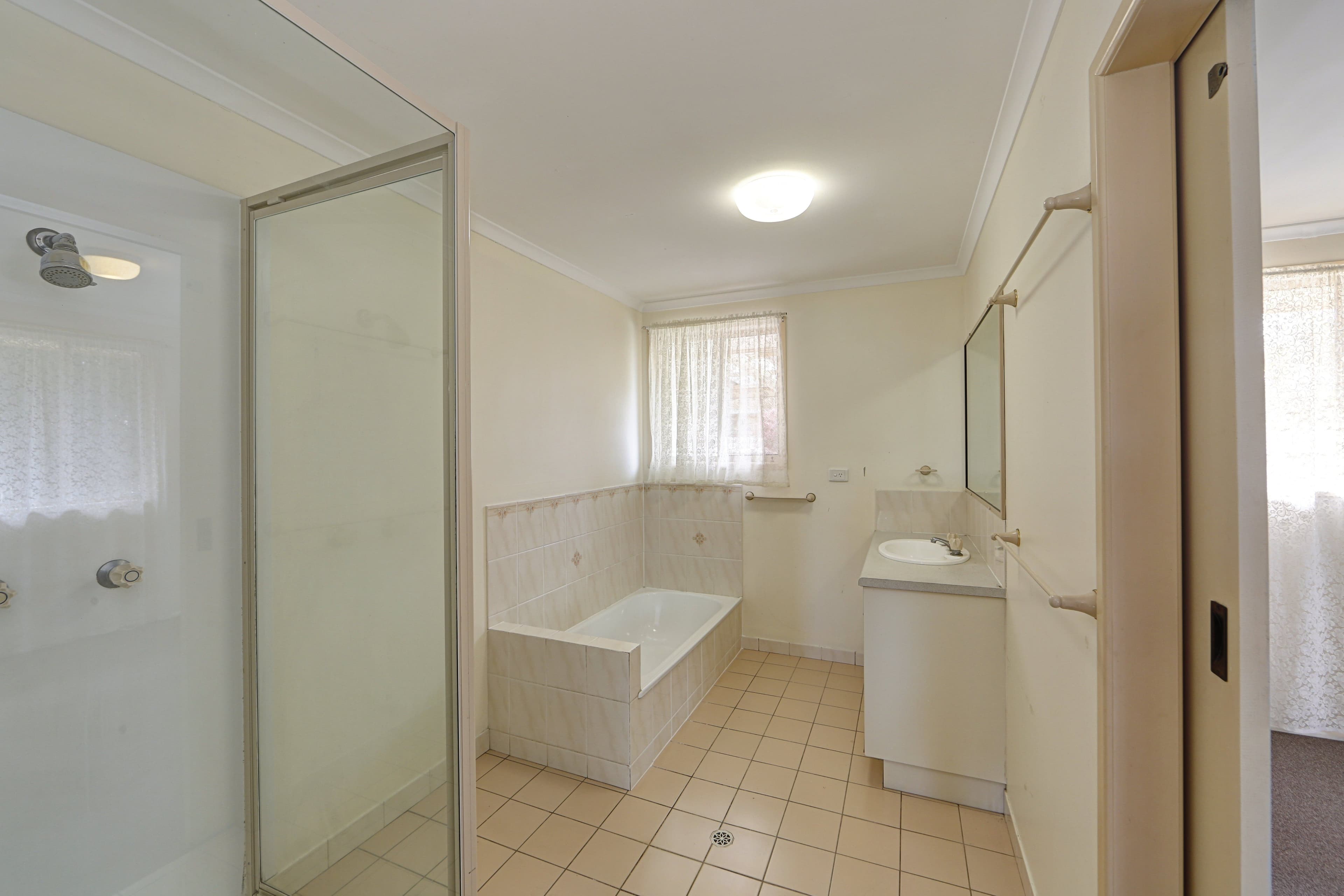33 Berghofer Drive, Kepnock QLD 4670, Kepnock - Thumbnail 3