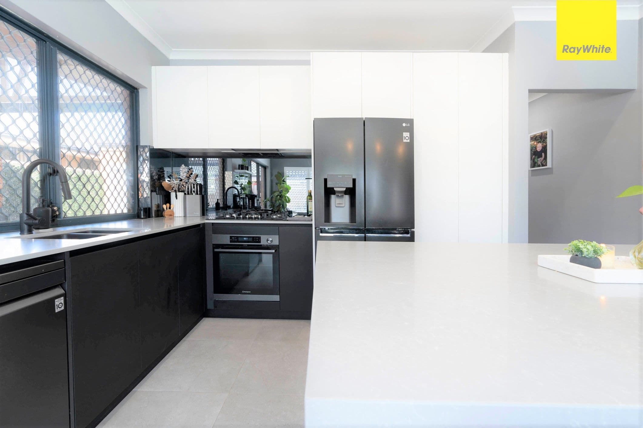 27 Hardey Road, Ascot WA 6104, Ascot - Thumbnail 3
