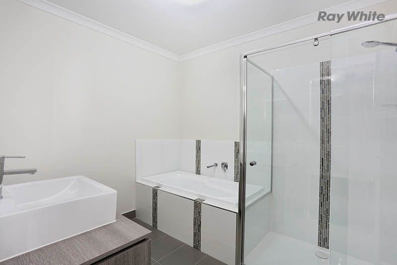 80 O'Reilly Road, Point Cook VIC 3030, Point Cook - Thumbnail 8