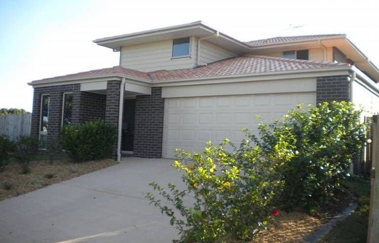 1-3 Eimeo Place, SANDSTONE POINT QLD 4511, Sandstone Point - Thumbnail 5
