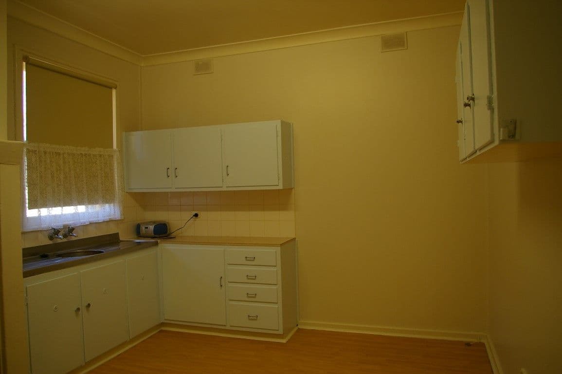 23 Prince Street, Wallaroo SA 5556, Wallaroo - Thumbnail 2