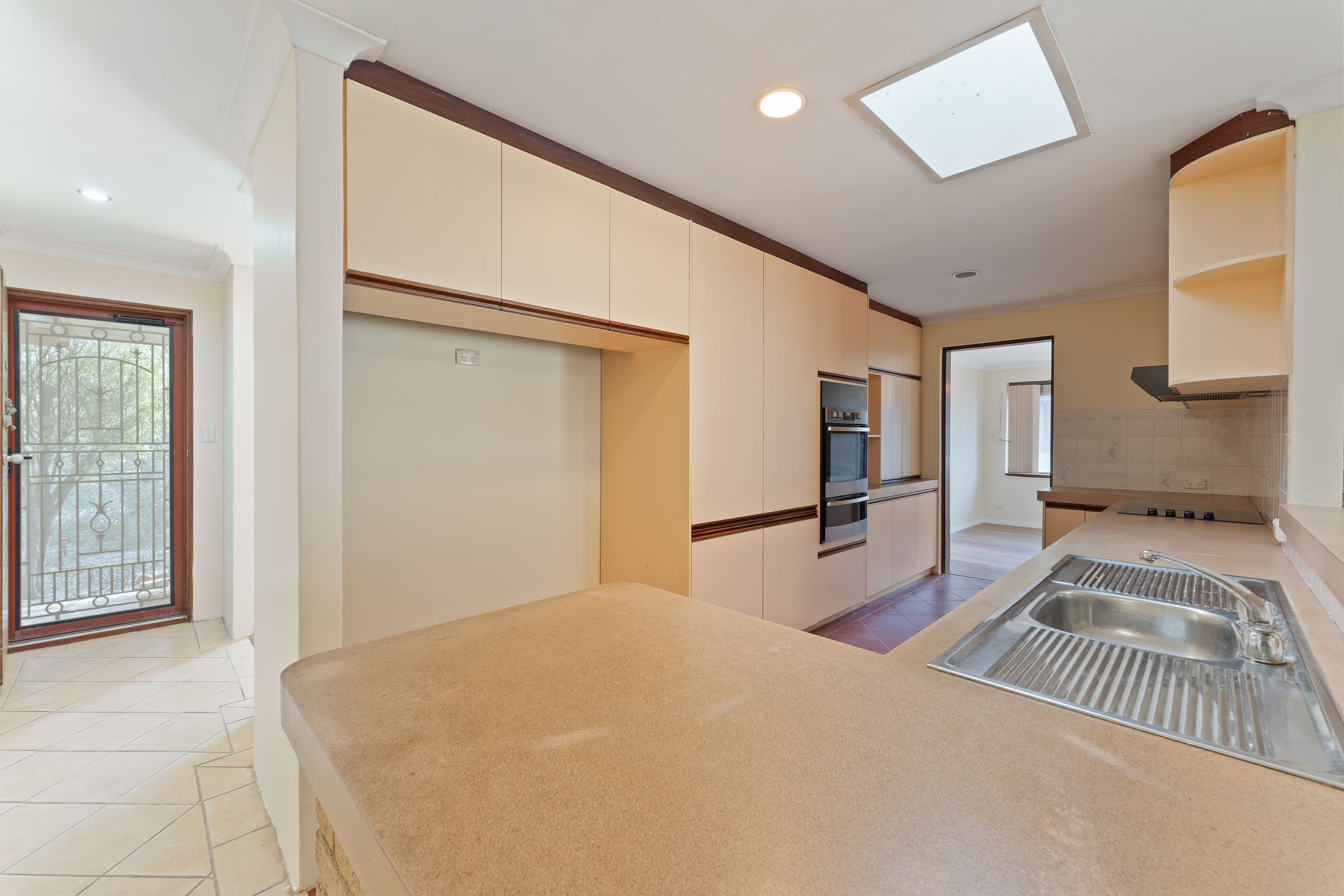 2 Raeside Crescent, Cooloongup WA 6168, Cooloongup - Thumbnail 6