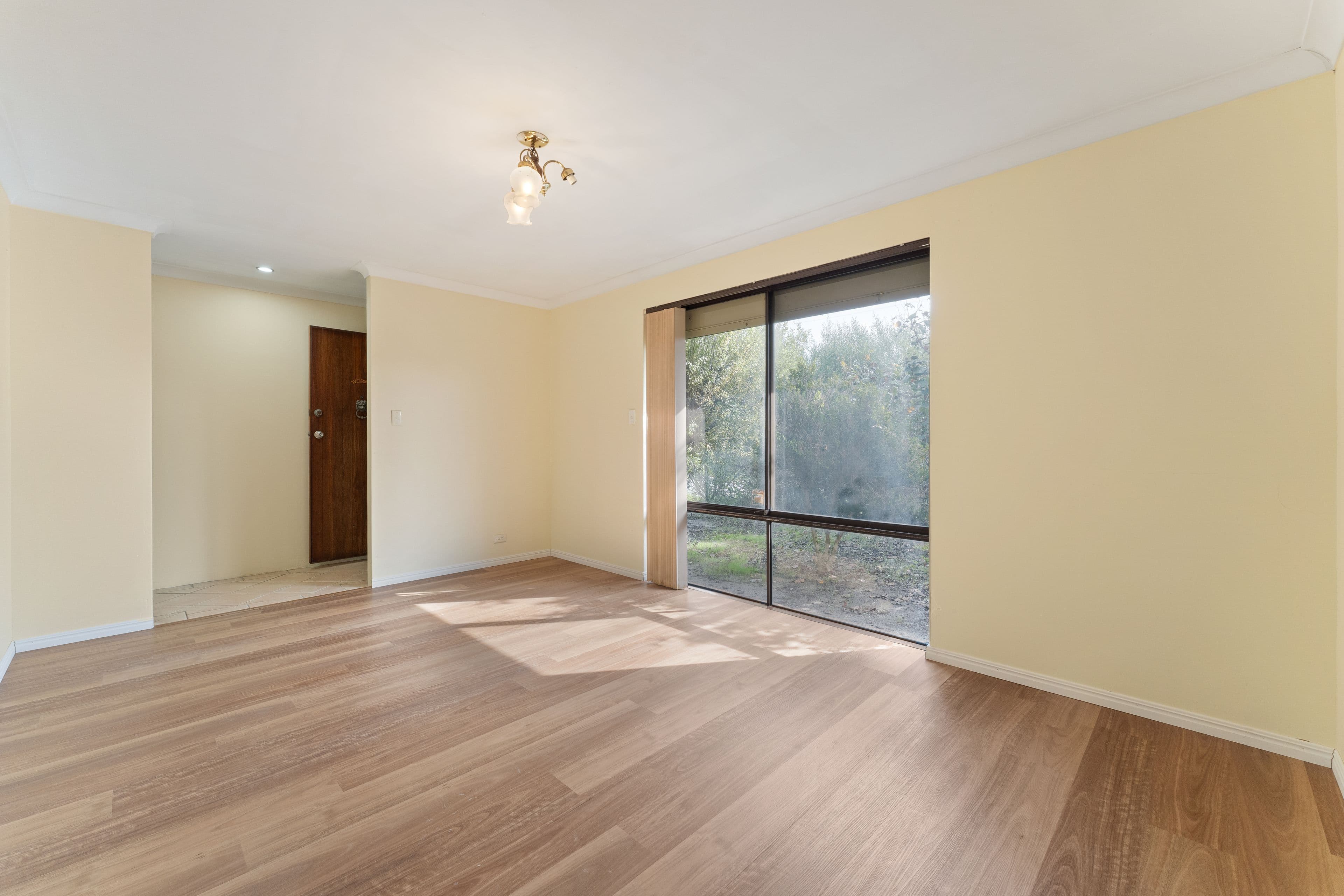 2 Raeside Crescent, Cooloongup WA 6168, Cooloongup - Thumbnail 8