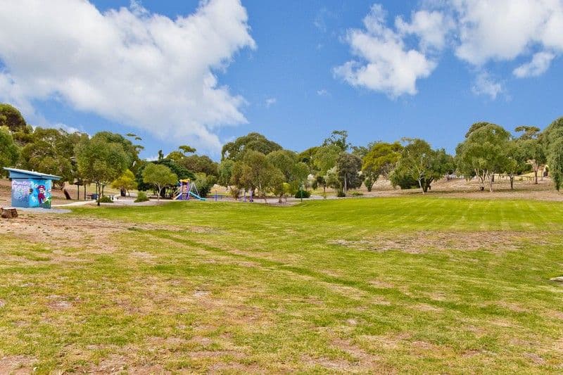 213 The Cove Road, Hallett Cove SA 5158, Hallett Cove - Thumbnail 8
