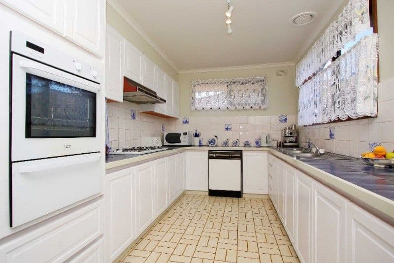 3 Ardmore Court, MACLEOD VIC 3085, Macleod - Thumbnail 2