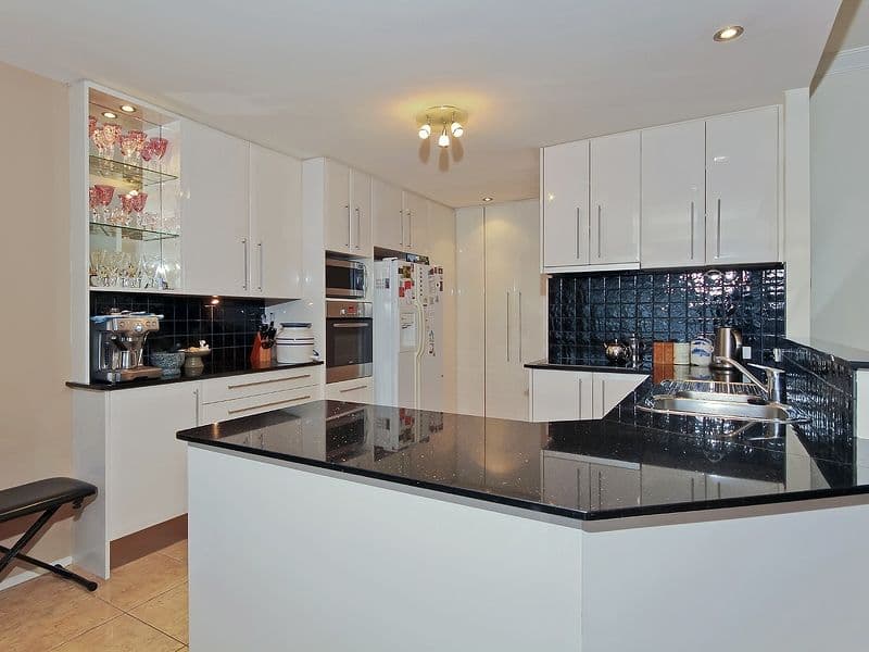 15 Dandenong Terrace, ROBINA QLD 4226, Robina - Thumbnail 2