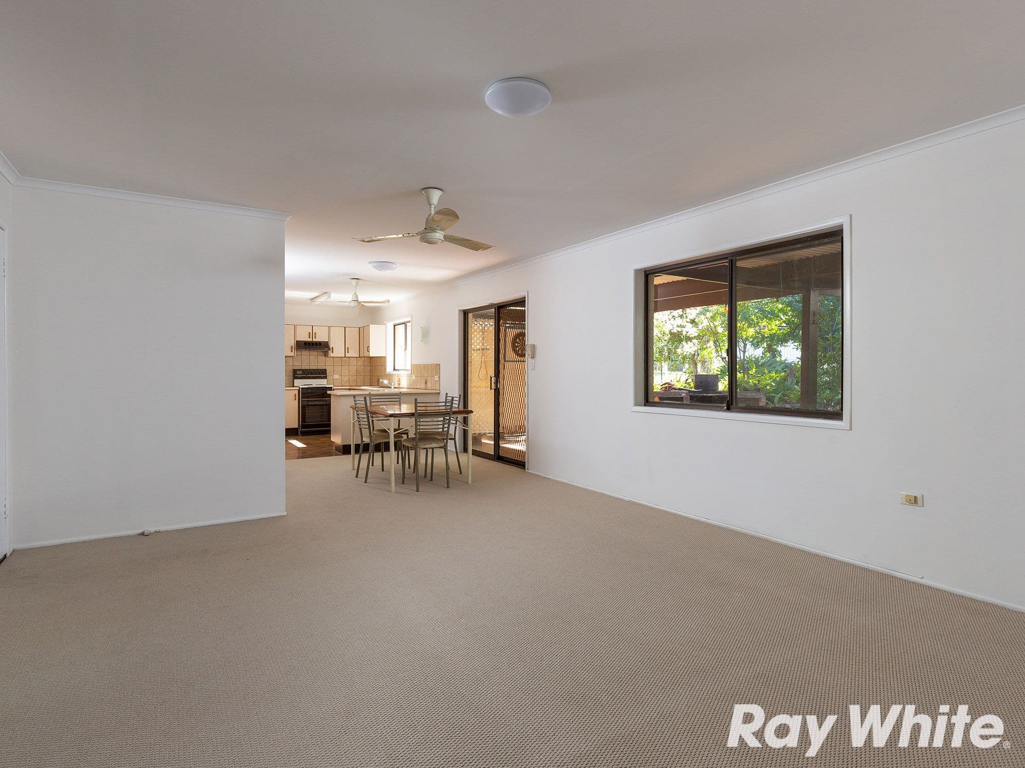 8 Alrak Avenue, Browns Plains QLD 4118, Browns Plains - Thumbnail 2