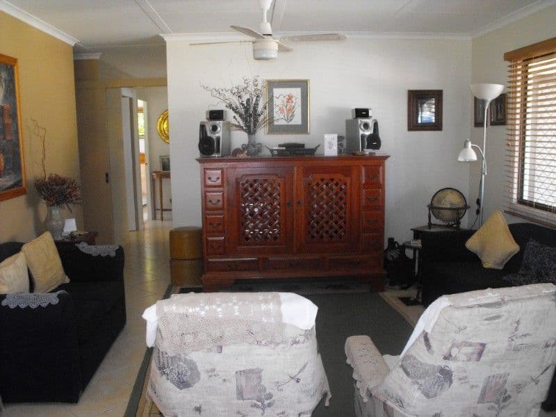 48 Gold Street, NANANGO QLD 4615, Nanango - Thumbnail 5