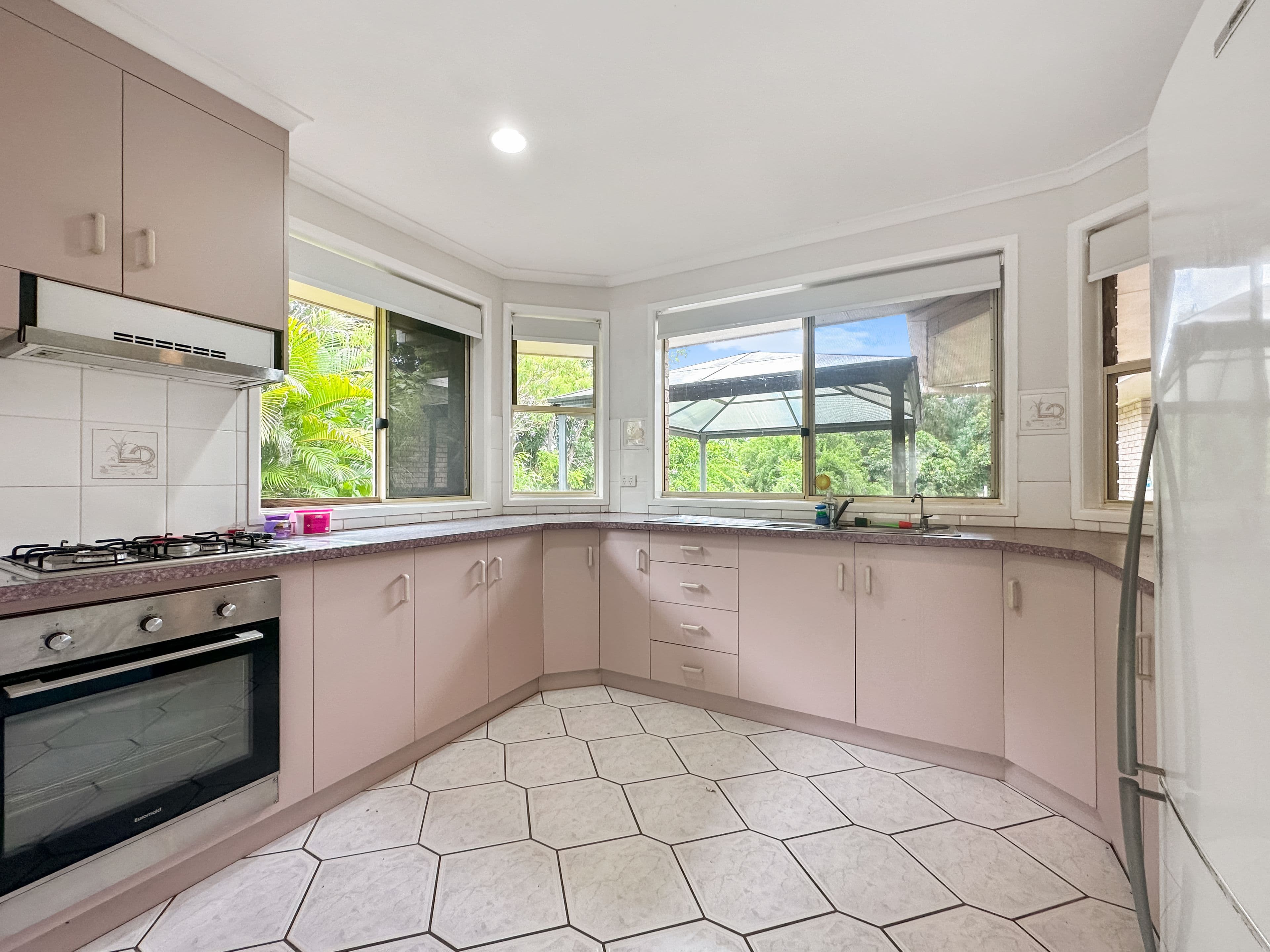 1 Mapley Court, Sarina QLD 4737, Sarina - Thumbnail 4