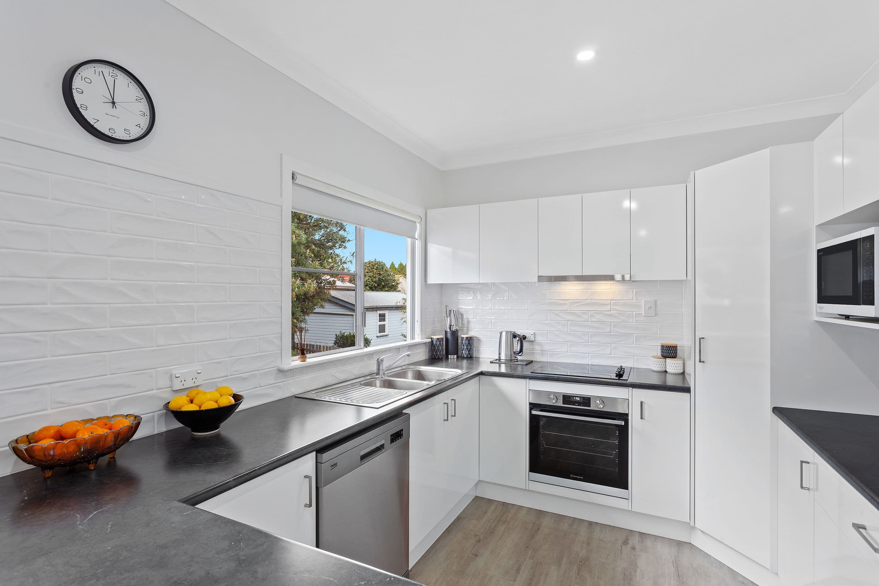 20 Sourris Street, Mount Lofty QLD 4350, Mount Lofty - Thumbnail 4