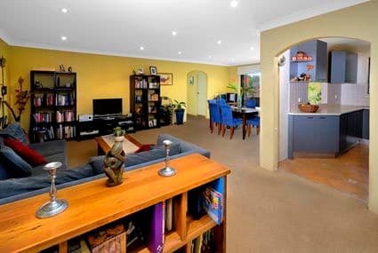 77 Alderford Drive, Wantirna, VIC, 3152, Wantirna - Thumbnail 2