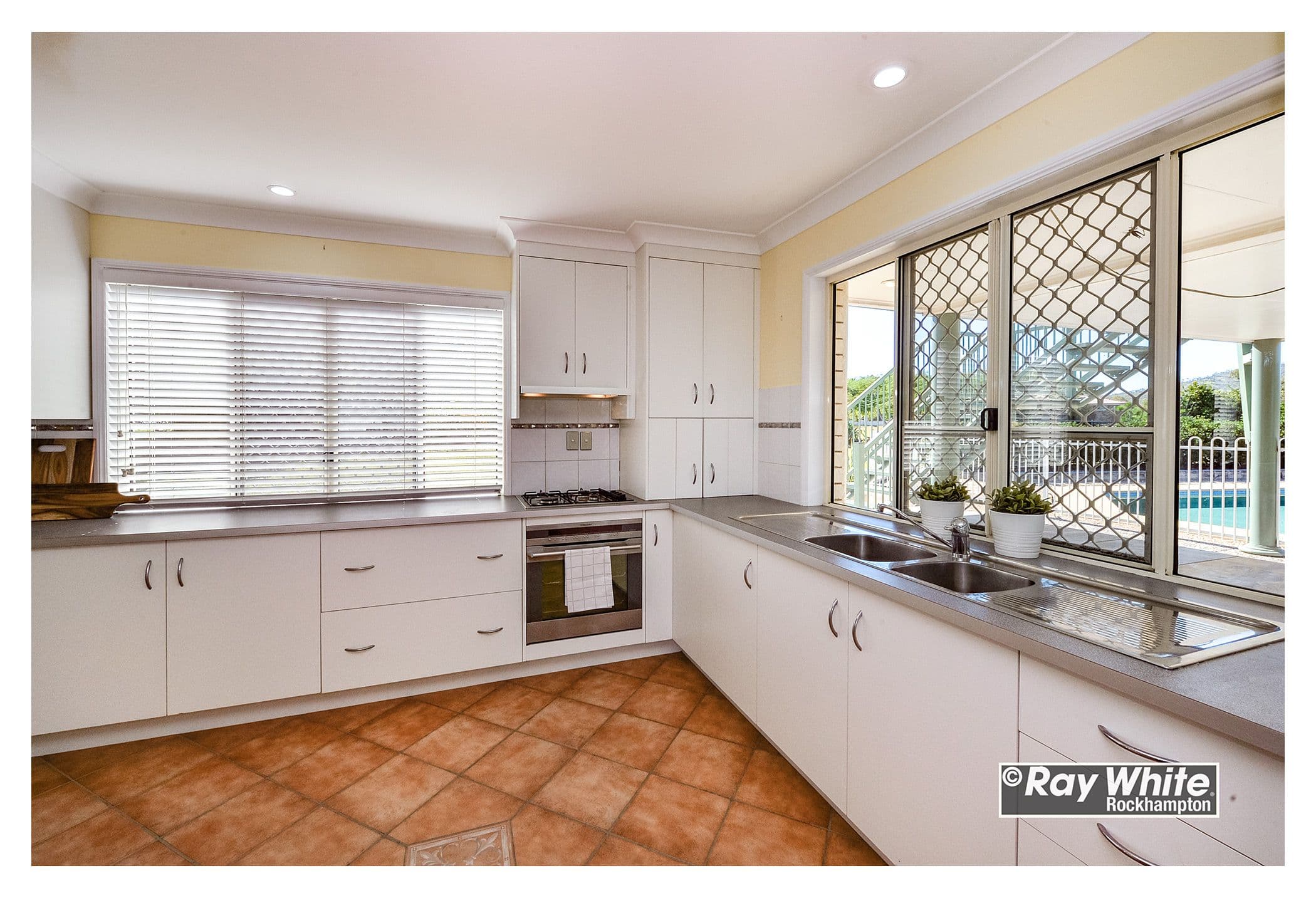 4 Carol Court, Glenlee QLD 4711, Glenlee - Thumbnail 8