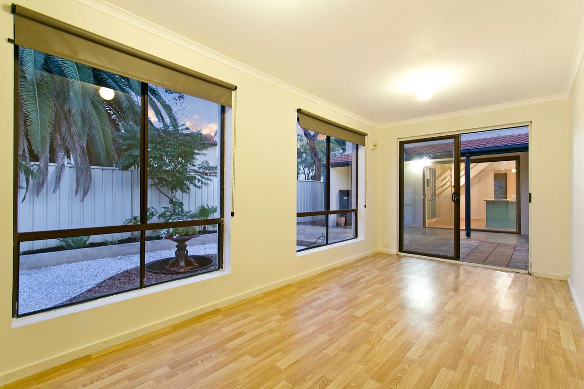 19 Curlew Court, SEMAPHORE PARK SA 5019, Semaphore Park - Thumbnail 5
