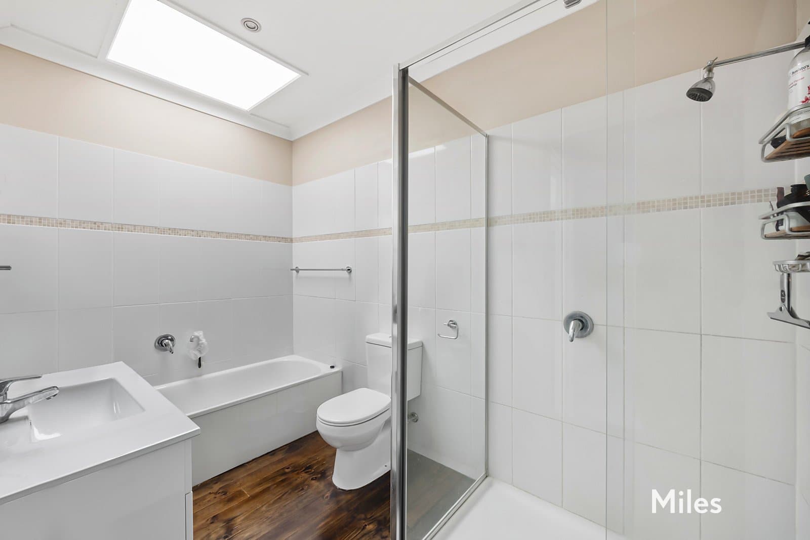 4/9 Ashby Grove, Ivanhoe, Ivanhoe - Image 1