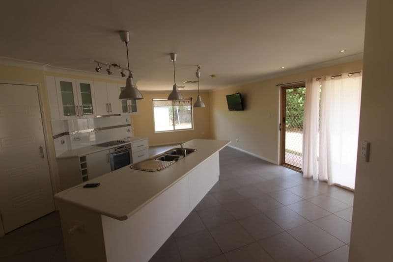 3 Delta Court, Charleville QLD 4470, Charleville - Thumbnail 2