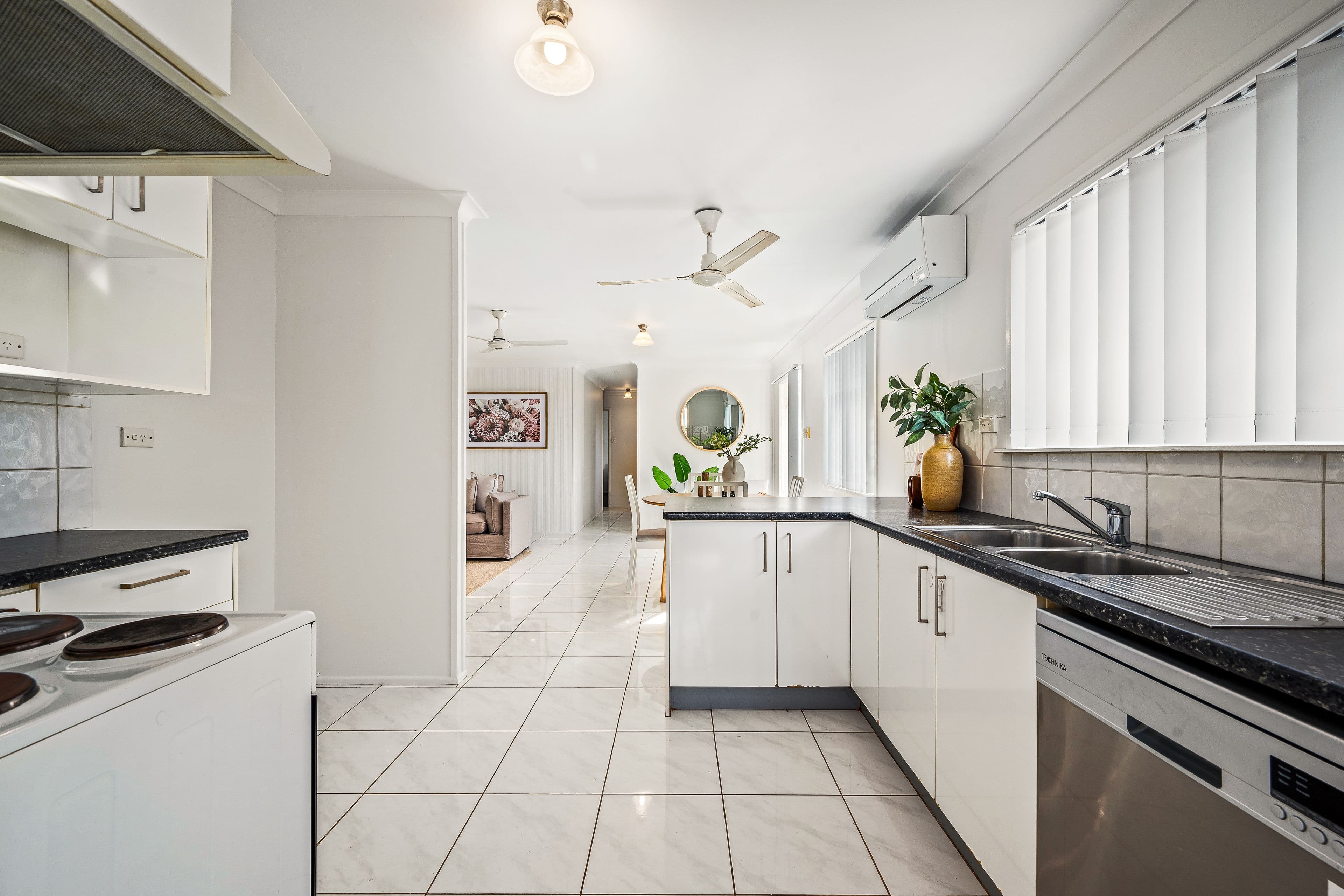 22 Wirraway Street, Strathpine QLD 4500, Strathpine - Thumbnail 5