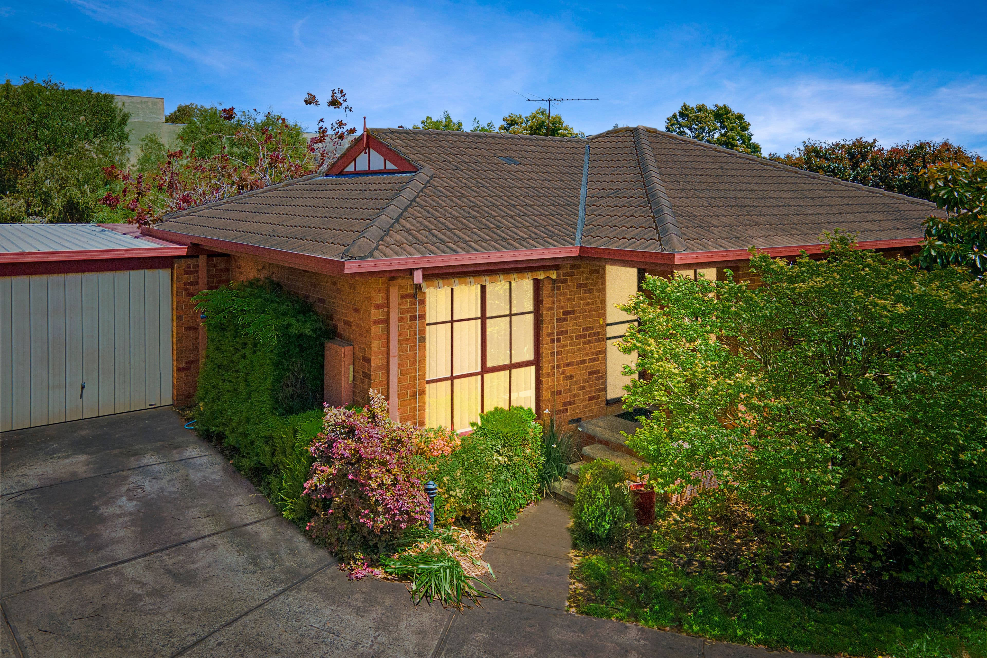 17-19 Madison Avenue, Narre Warren VIC 3805, Narre Warren - Thumbnail 2