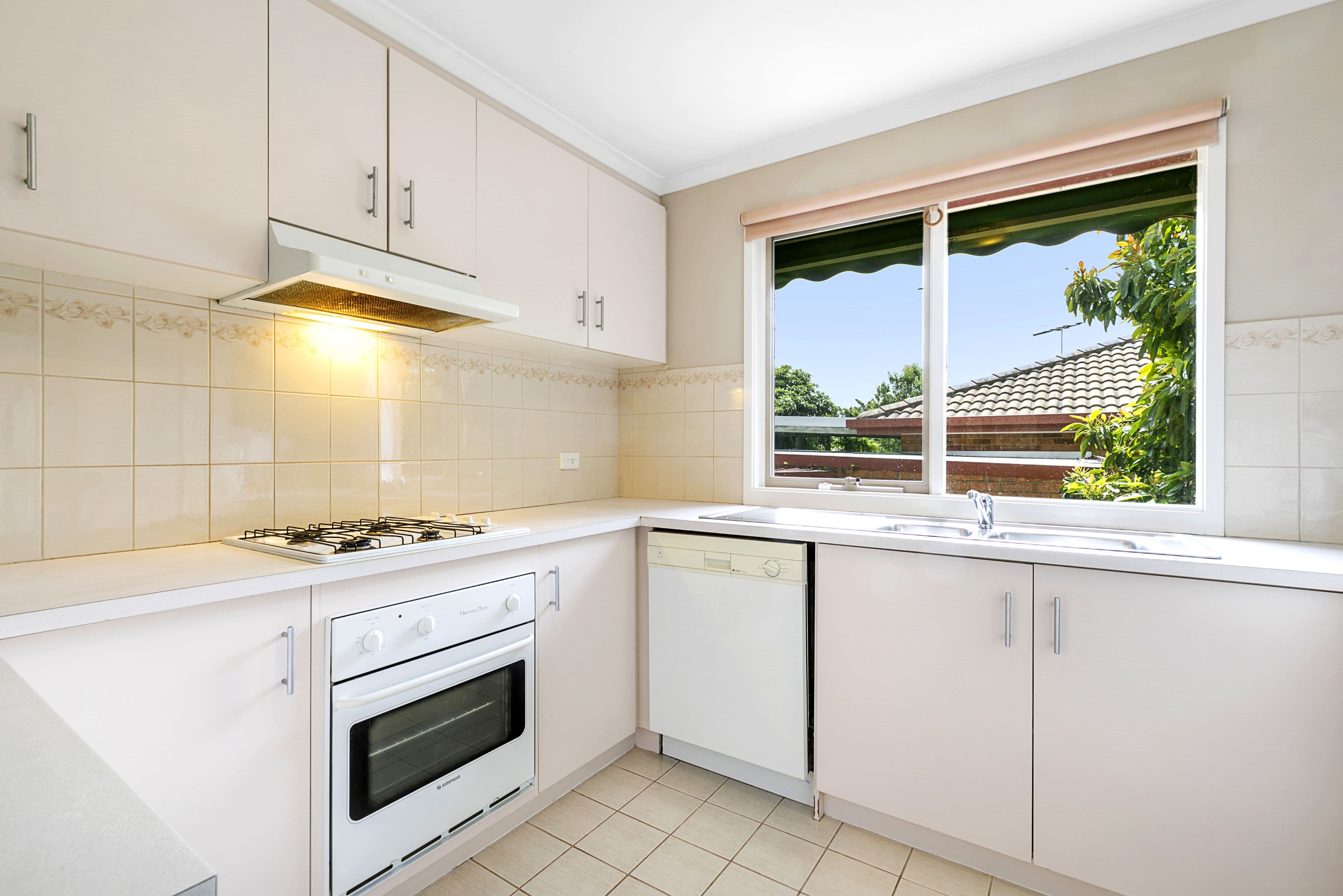 17-19 Madison Avenue, Narre Warren VIC 3805, Narre Warren - Thumbnail 5