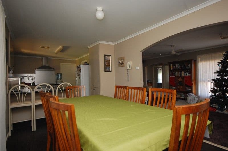 23 Sandpiper Street, Coleambally NSW 2707, Coleambally - Thumbnail 5