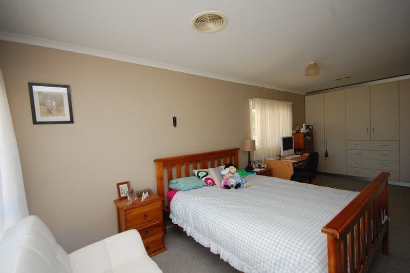 23 Sandpiper Street, Coleambally NSW 2707, Coleambally - Thumbnail 7