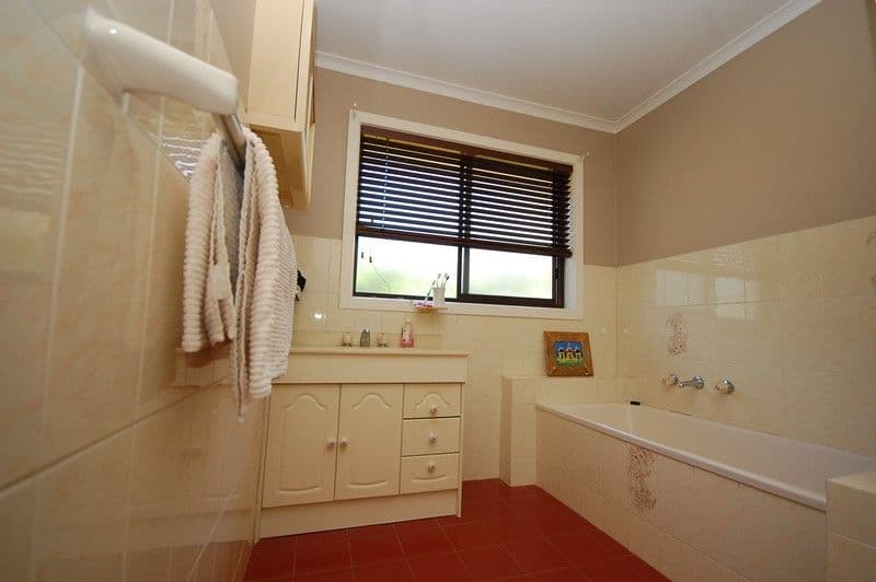 23 Sandpiper Street, Coleambally NSW 2707, Coleambally - Thumbnail 8