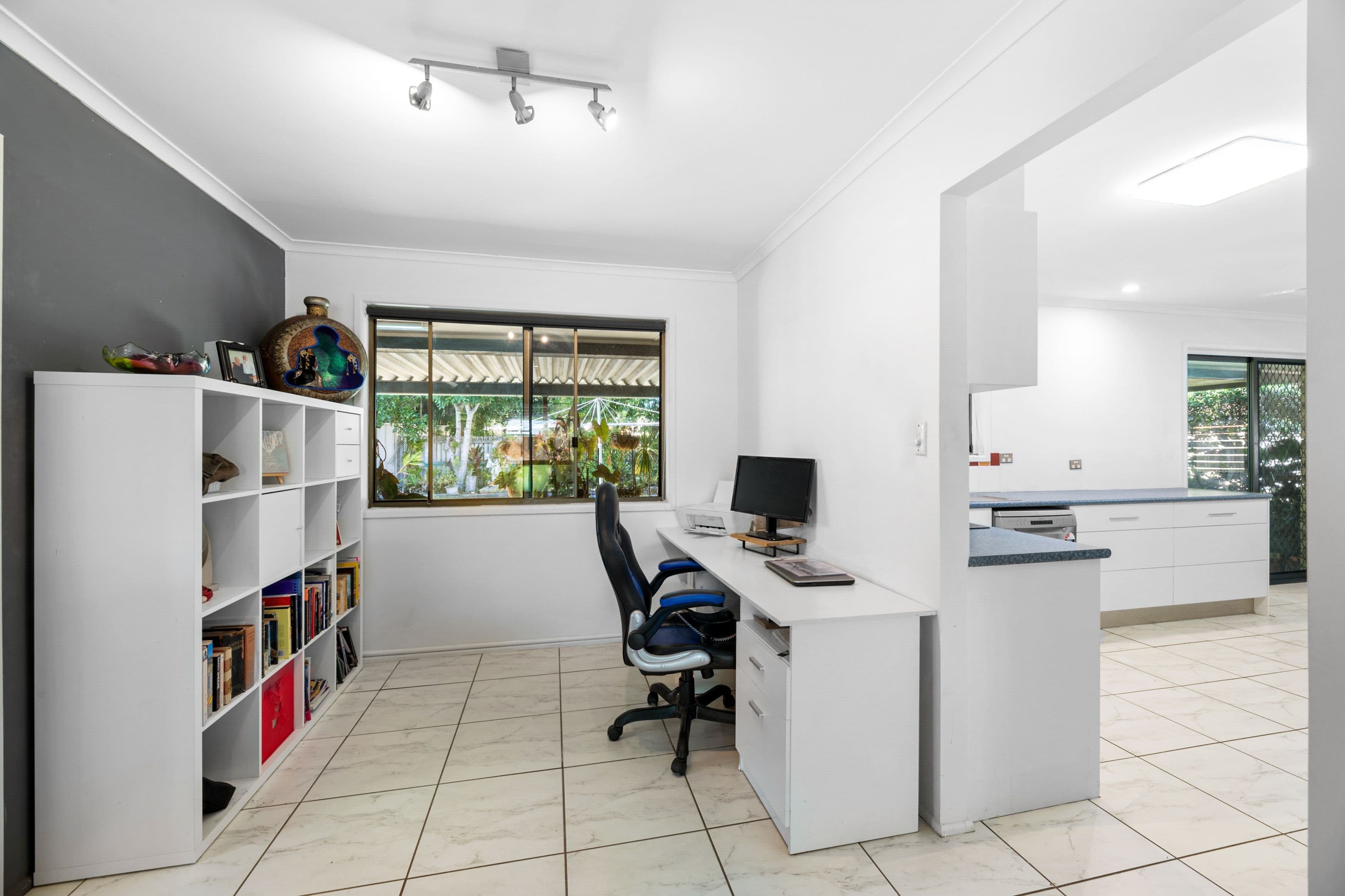 24 Bisschop Street, Deception Bay QLD 4508, Deception Bay - Thumbnail 3