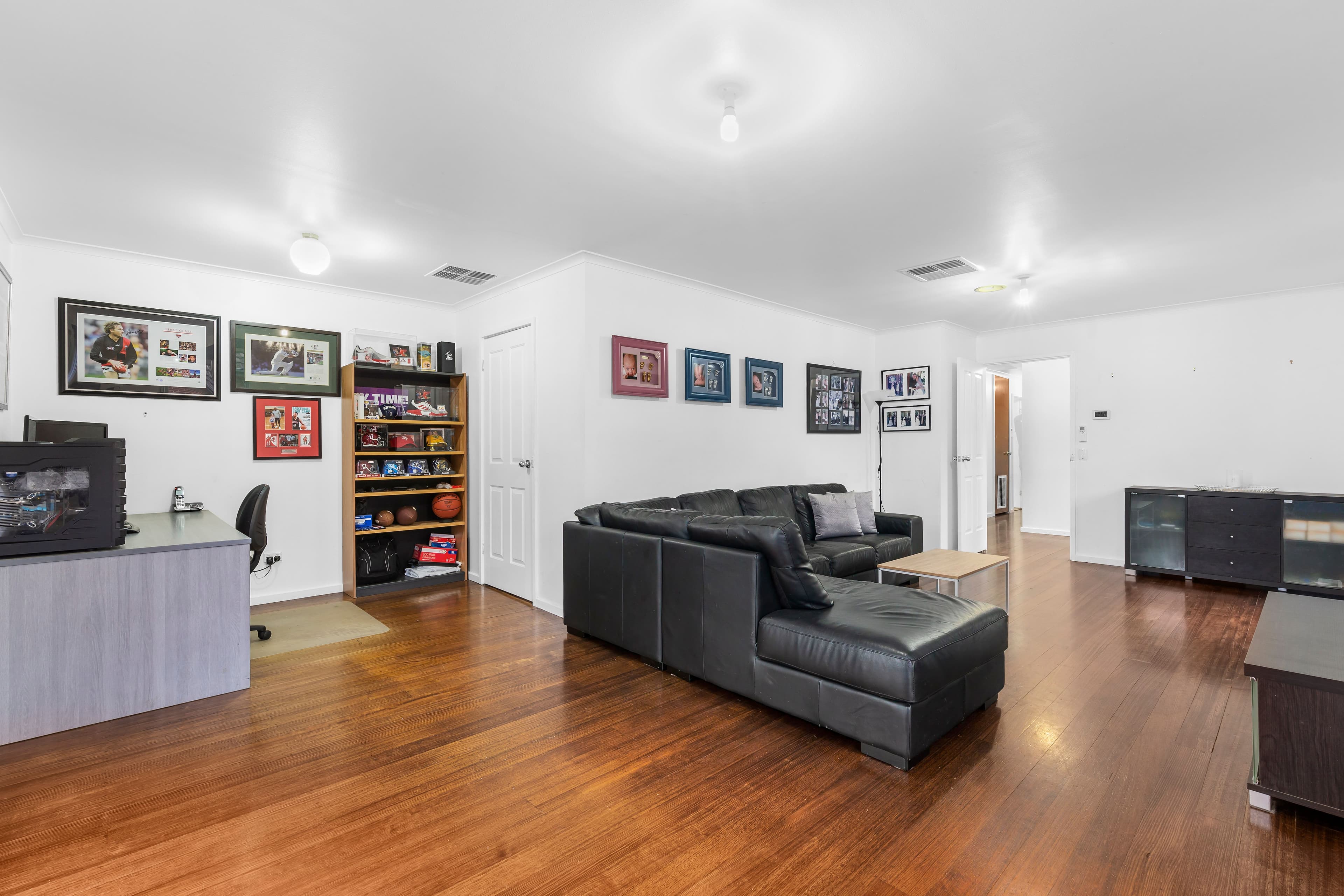 7 Amanda Court, Yallambie VIC 3085, Yallambie - Thumbnail 3