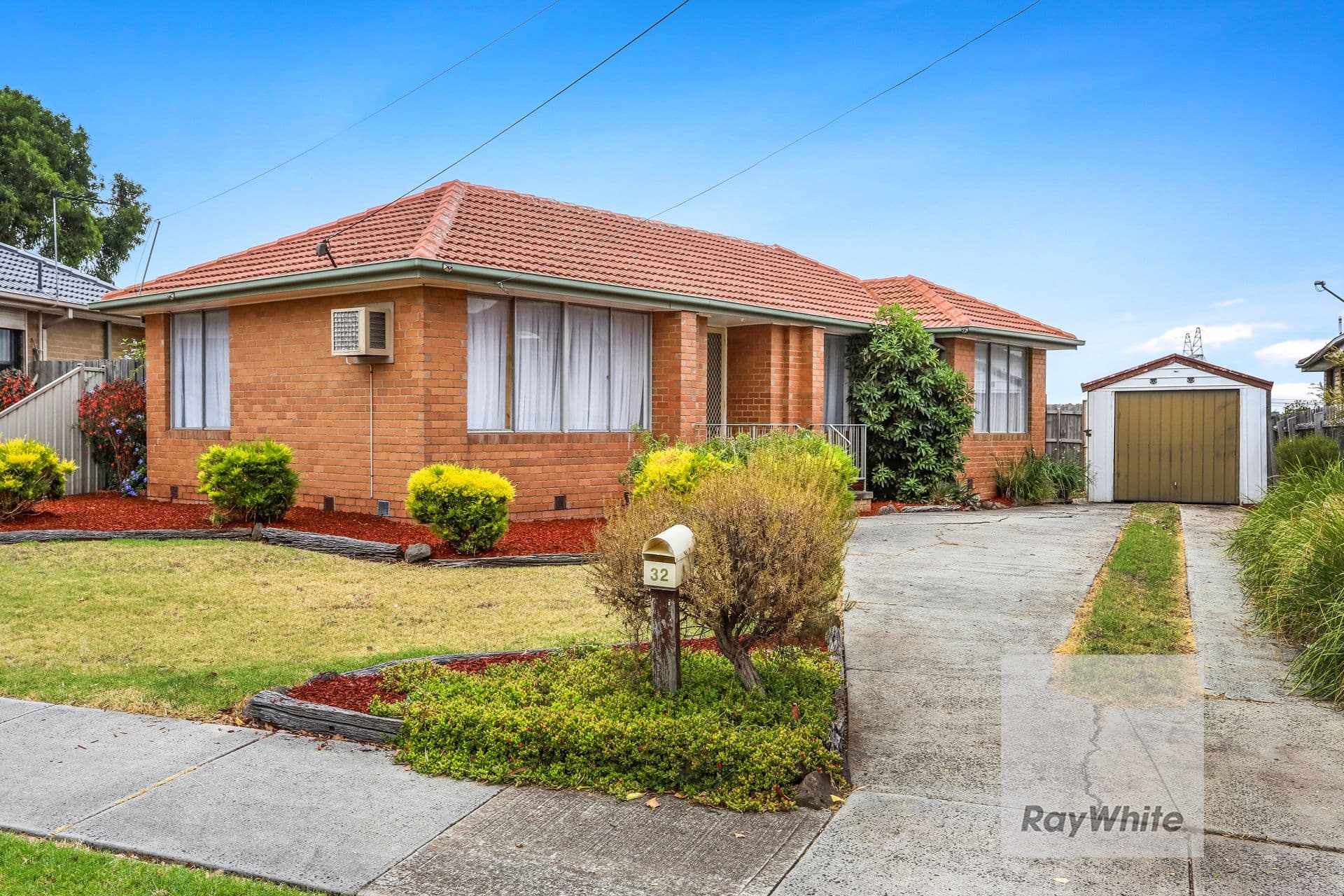 32 Linacre Crescent, Gladstone Park VIC 3043, Gladstone Park - Image 1