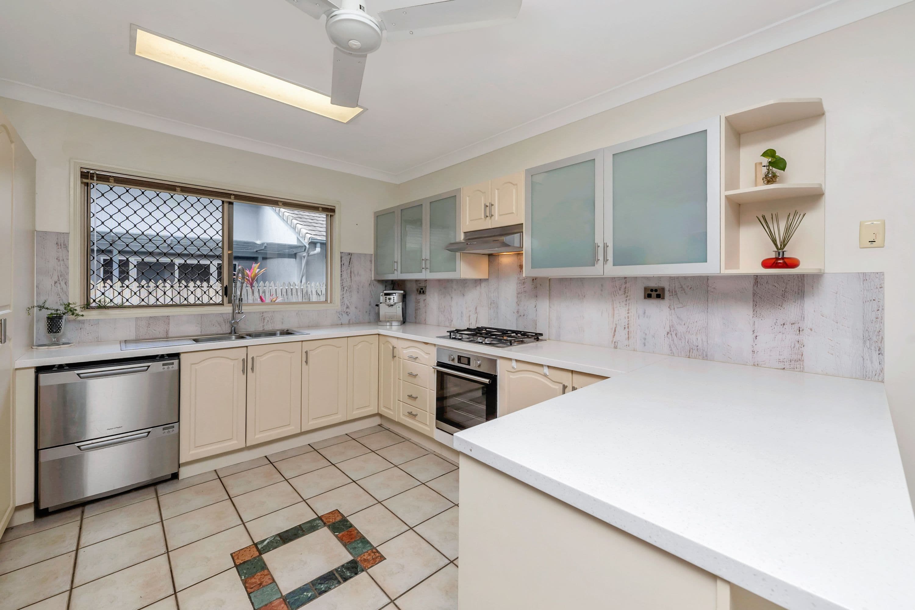 9 Cardwell Court, Kirwan QLD 4817, Kirwan - Thumbnail 8