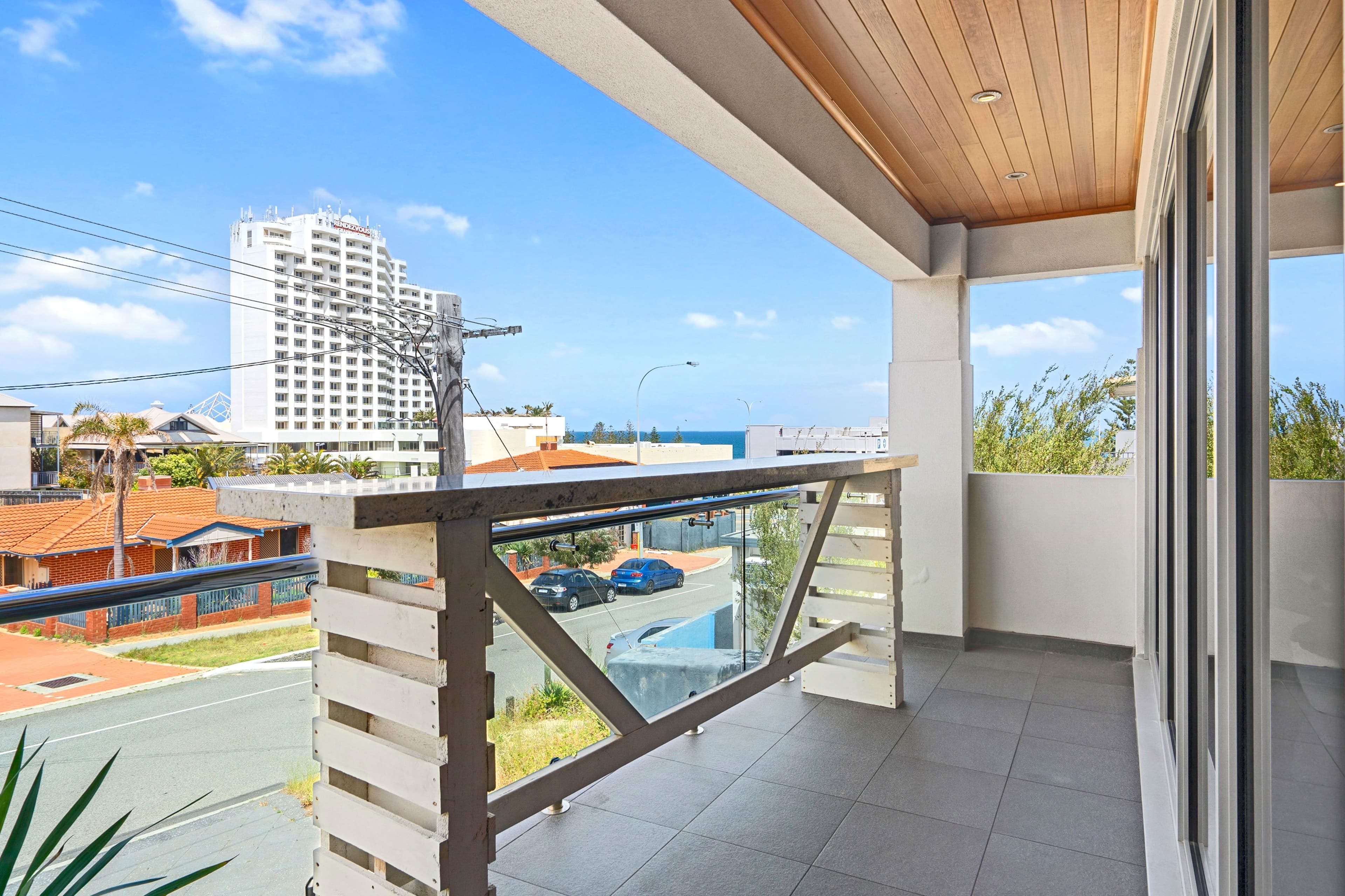 18 Manning Street, Scarborough WA 6019, Scarborough - Thumbnail 3