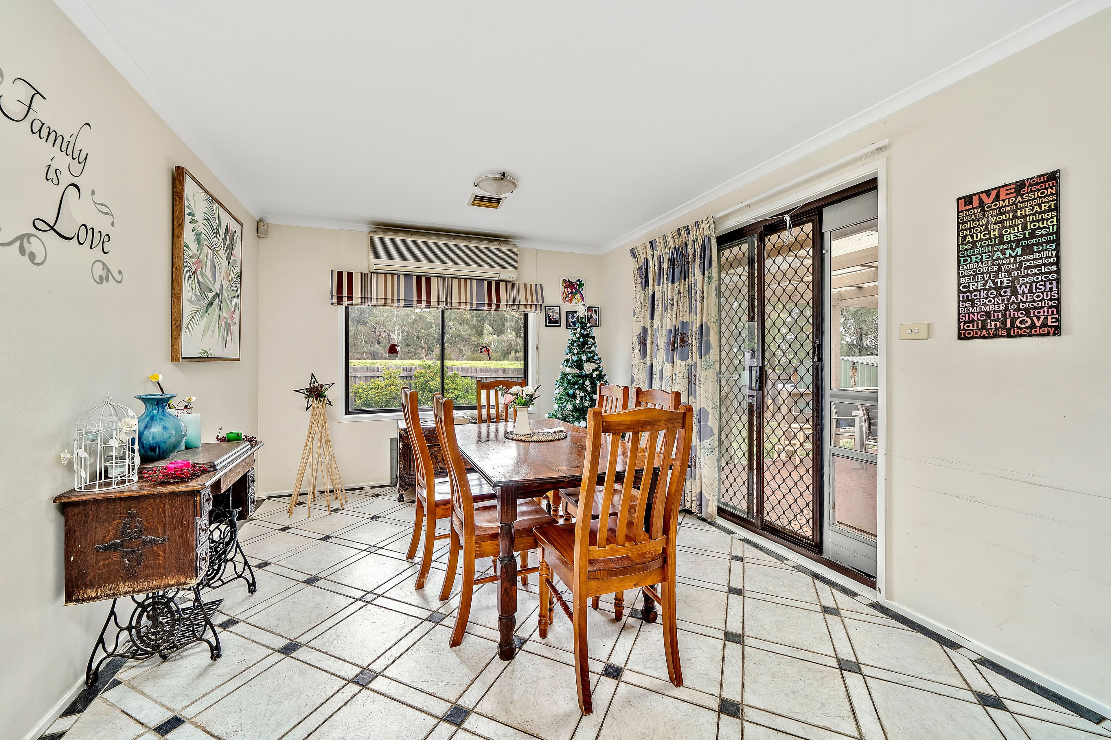 20 Evelyn Owen Crescent, Dunlop ACT 2615, Dunlop - Thumbnail 4