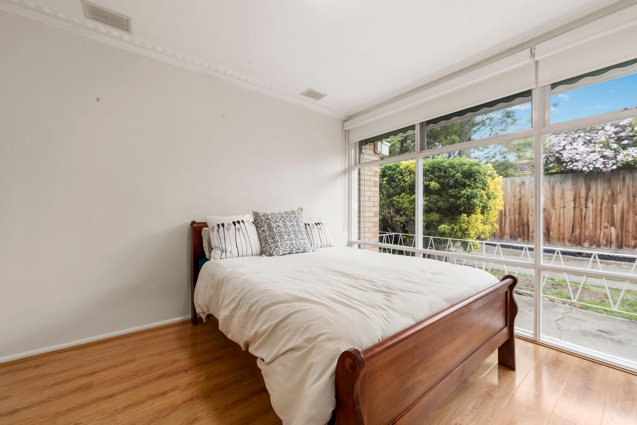 111 Kenmare Street, Mont Albert North VIC 3129, Mont Albert North - Thumbnail 4